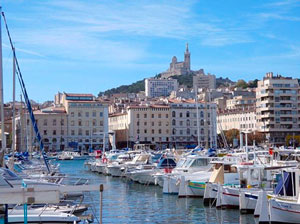 Bonne mère Marseille et vieux port